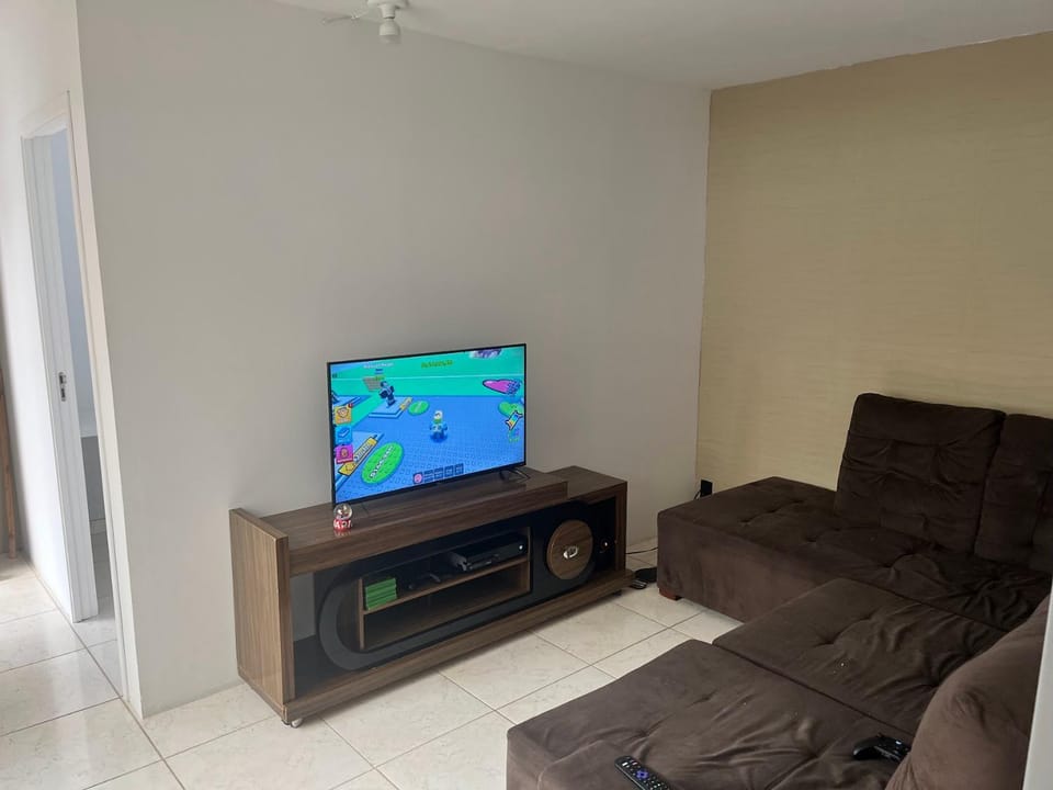 Communal lounge/ TV room, Living room, Seating area, Evening entertainment