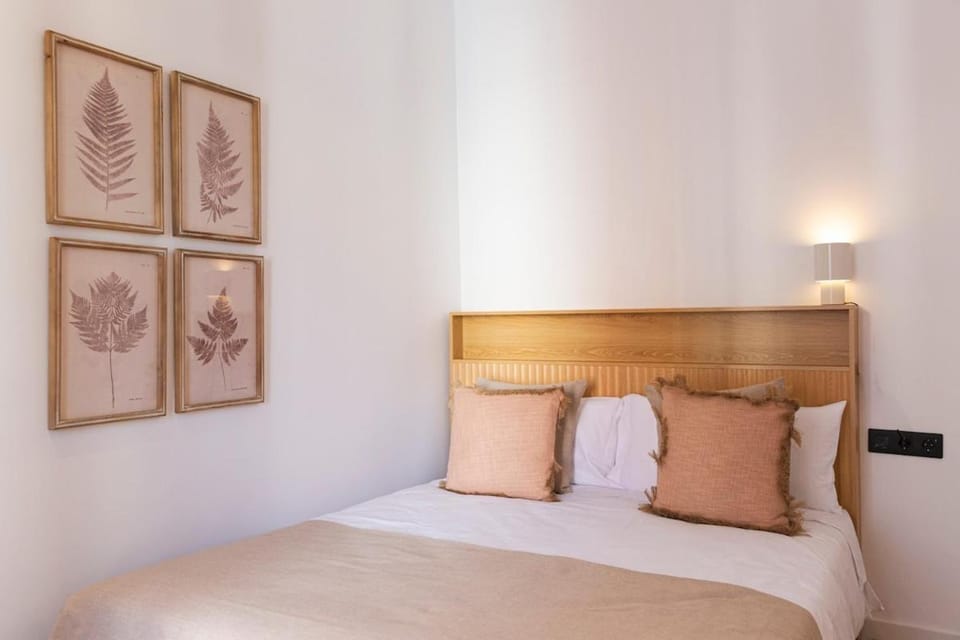 Barcelona - Gracia 2-B Apartment in Barcelona