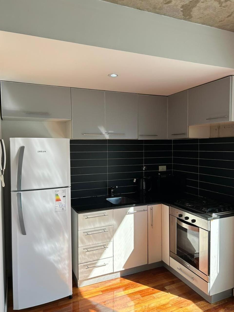Kitchen or kitchenette, oven, stove