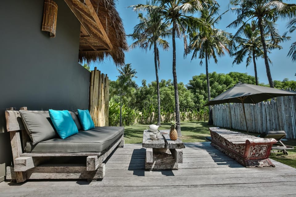 Patio, Garden view
