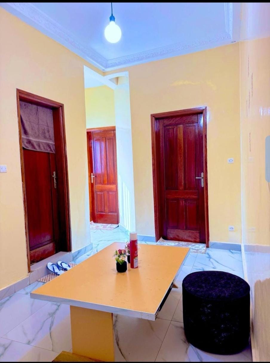 Résidence H SANGOÏ 2 Bed and Breakfast in Dakar
