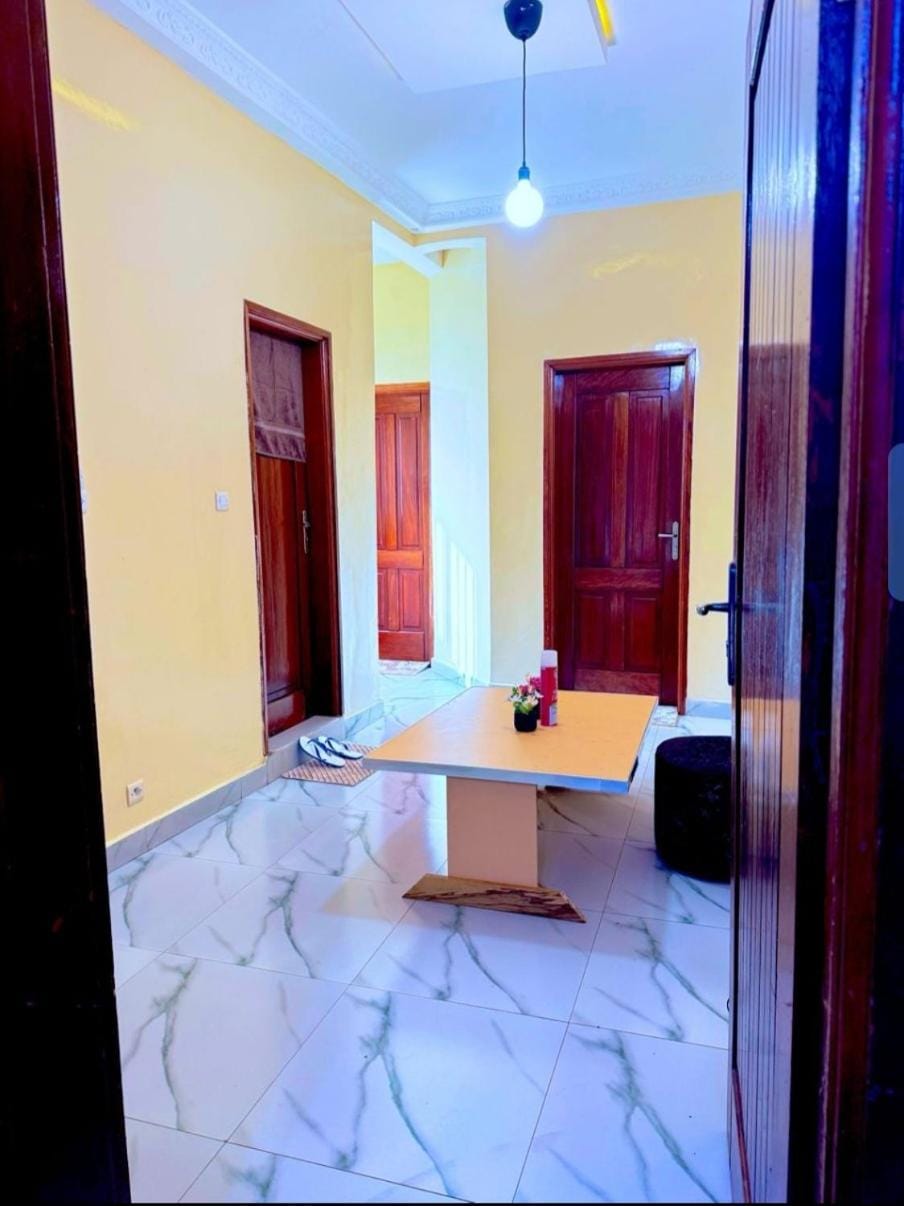 Résidence H SANGOÏ 2 Bed and Breakfast in Dakar