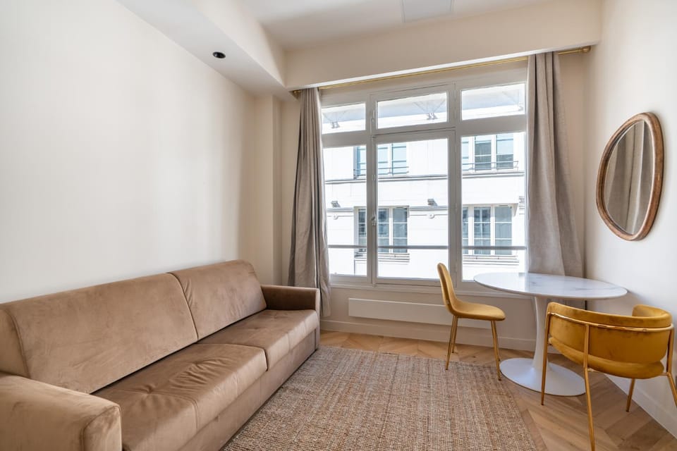 Stylish Duplex for 4 in Bastille Paris Apartment in Paris