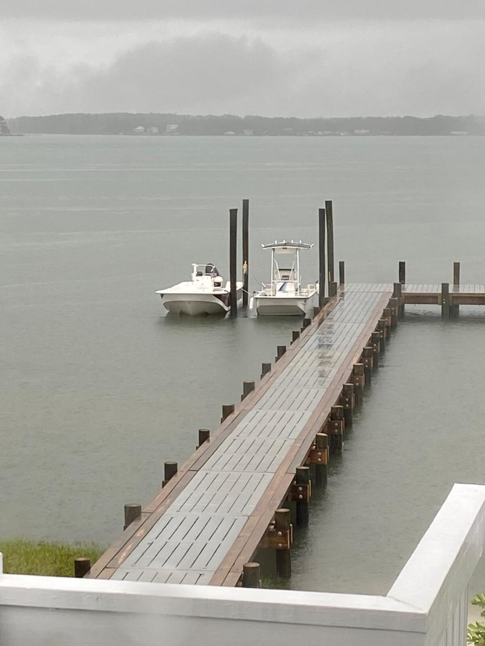 Harkers Hideaway - Waterfront with Private Beach House in Harkers Island