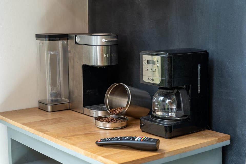 Coffee/tea facilities
