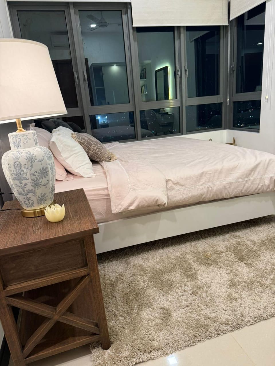 Bed, Photo of the whole room