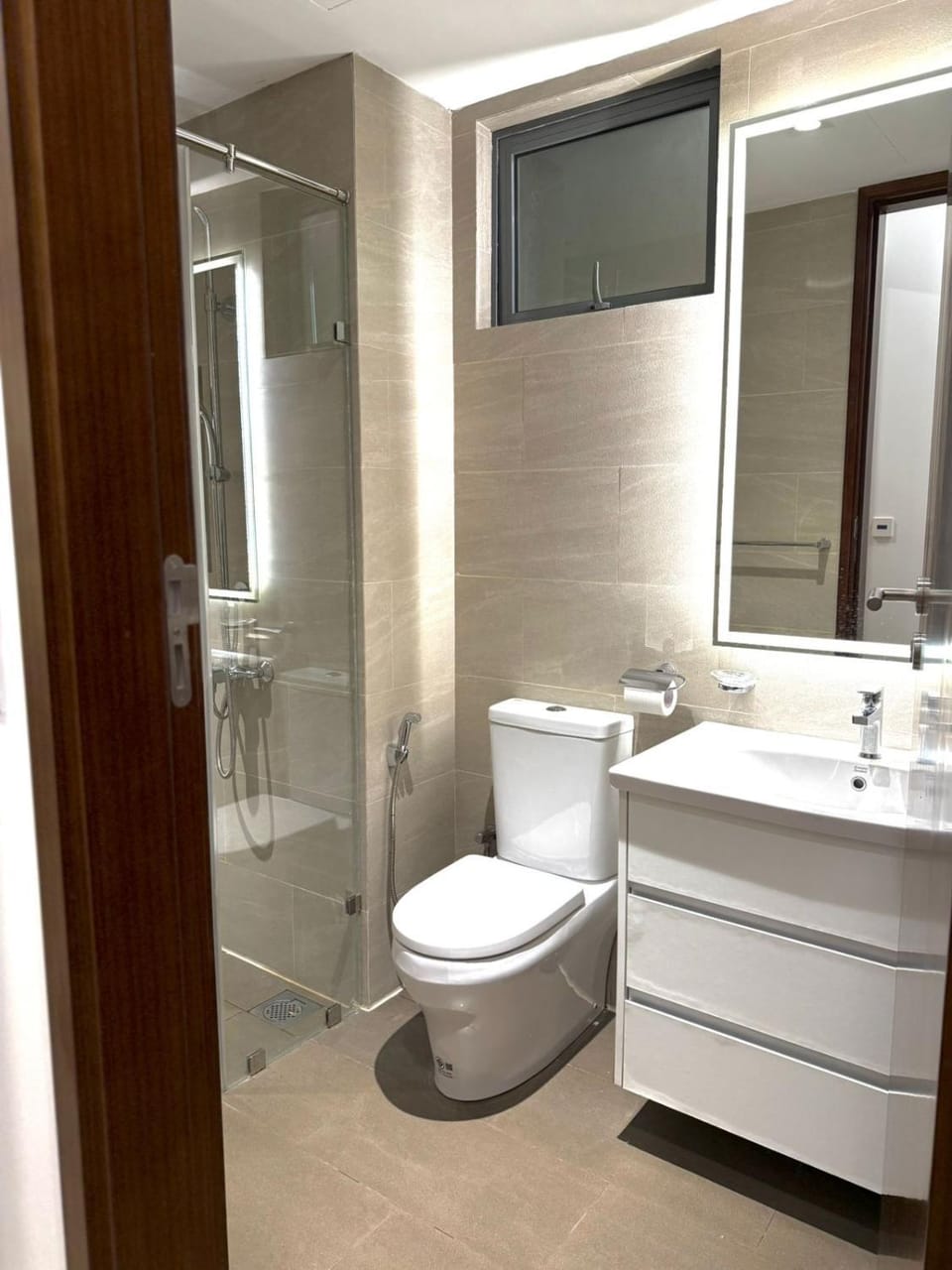 Bathroom, bidet