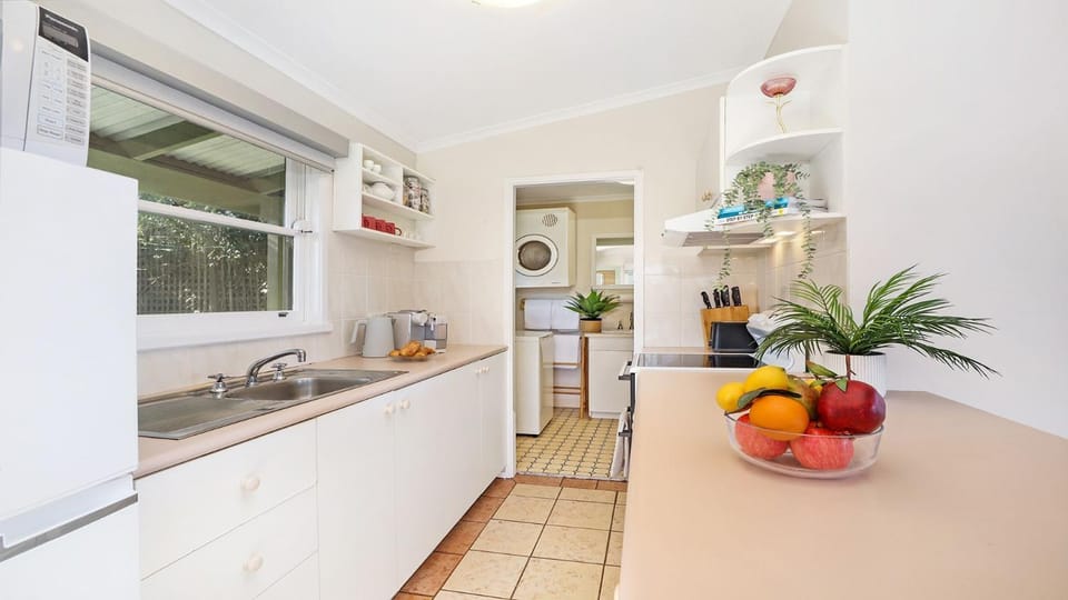 Flipside Apartment House in Kiama