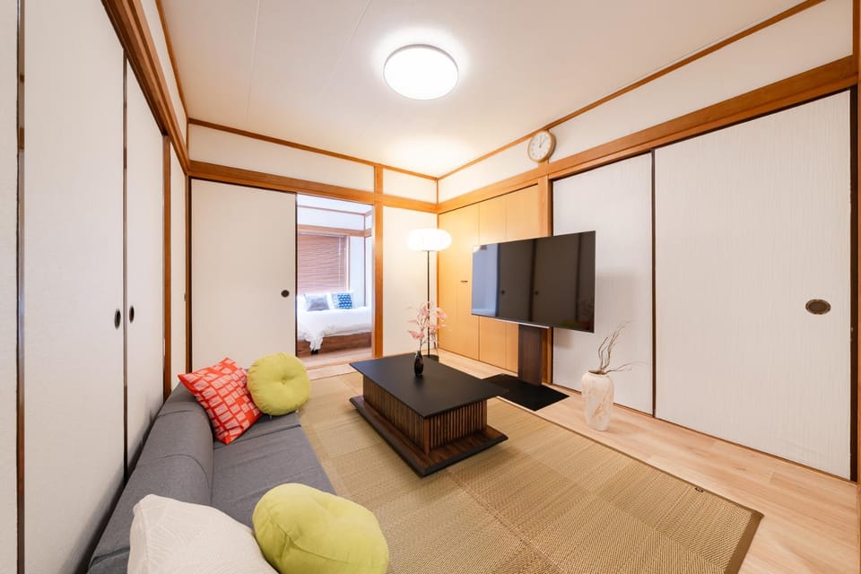 TV and multimedia, Living room, Photo of the whole room, Seating area