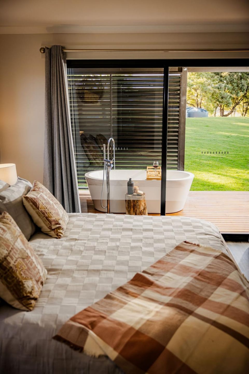 Bedroom, Open Air Bath