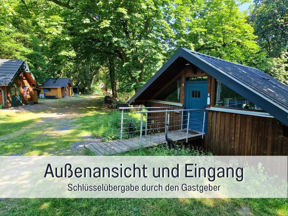 Bootshaus Froschkönig übernachten über dem Weiher Apartment in Rhineland-Palatinate