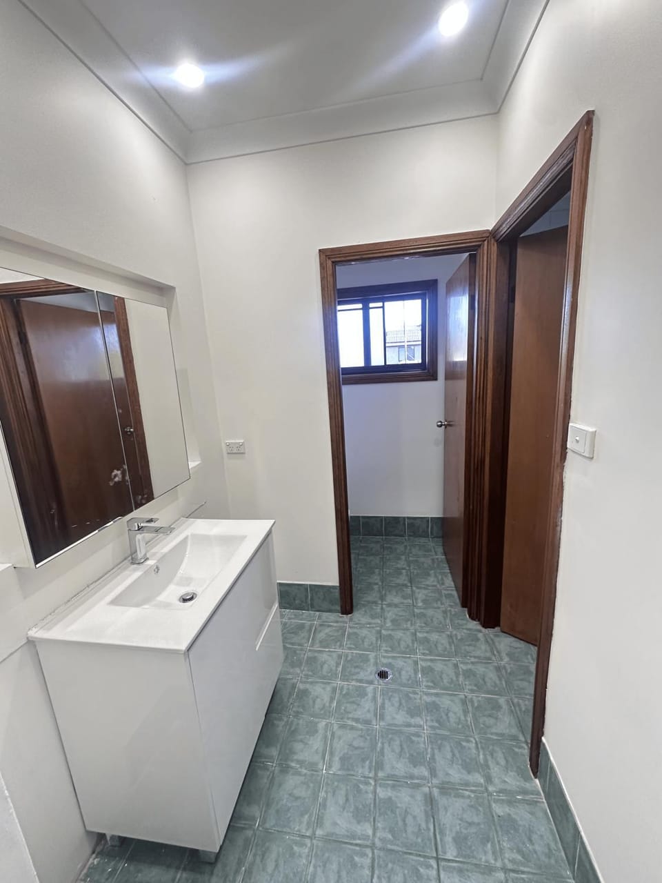 Cozy Single Room in Spacious House - L8 Vacation rental in Casula