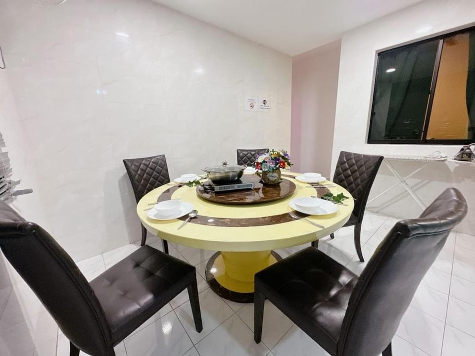 A01 Taman Daya Near Austin Family KTV Party 15pax House in Johor Bahru