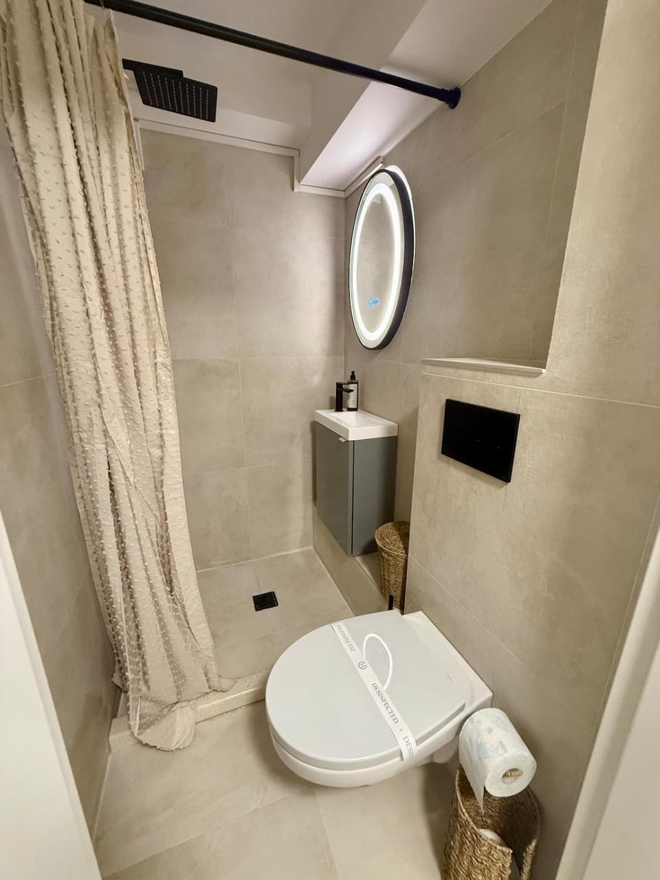 Constanta Seaside Studio Demisol Apartment in Constanta