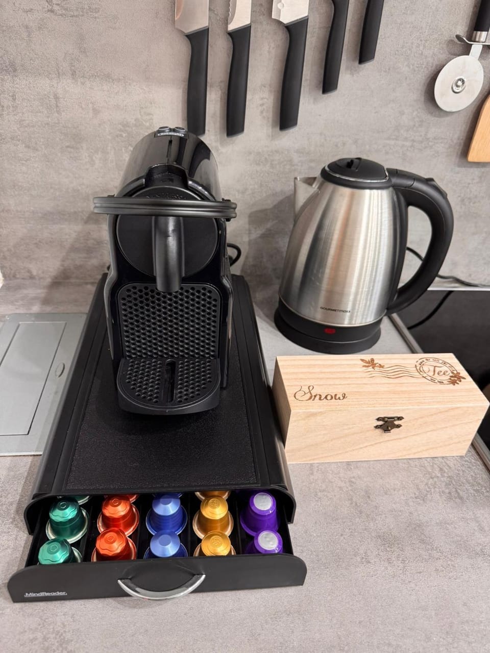 Coffee/tea facilities, Kitchen or kitchenette