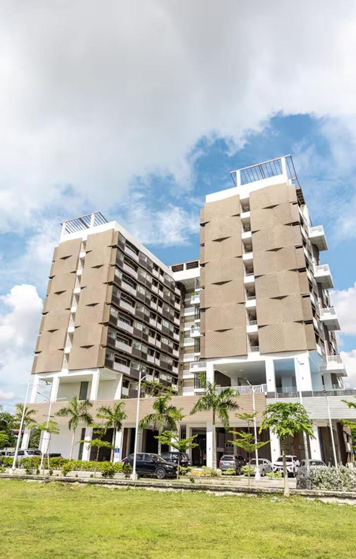 Elevated Living 2BR Mandurriao, Iloilo City Apartment in Iloilo City