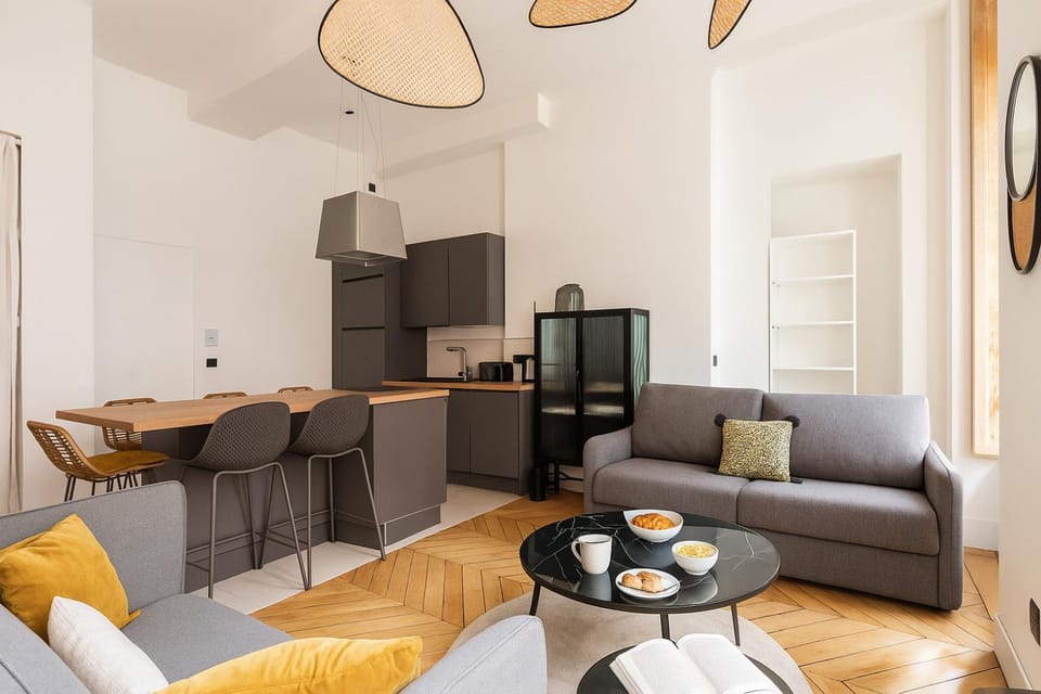 TV and multimedia, Kitchen or kitchenette, Living room, Seating area, Dining area, heating, internet