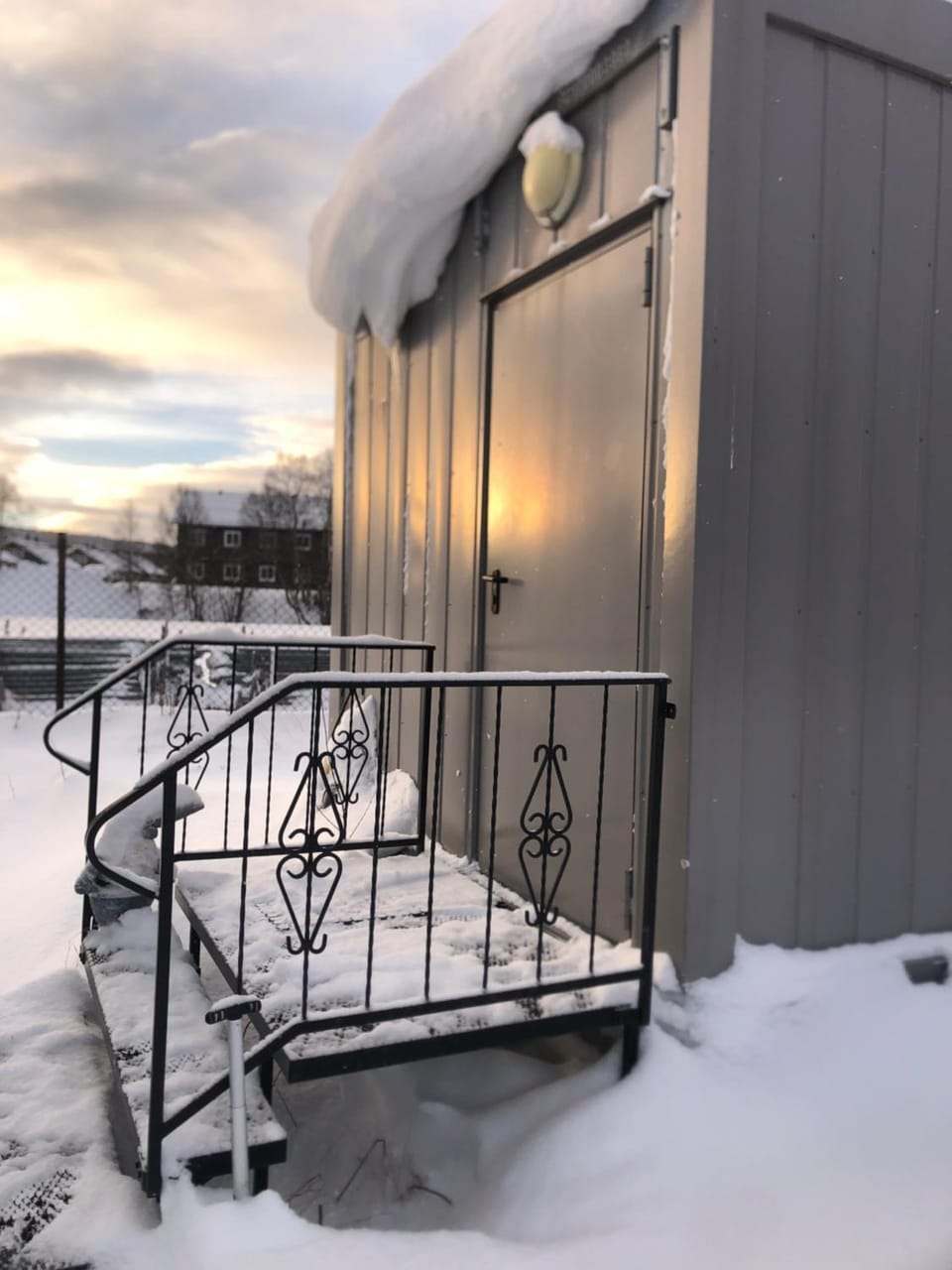 Hjemmekoselig Studio i Bergstaden, Alt du trenger og gratis parkering Apartment in Trondelag