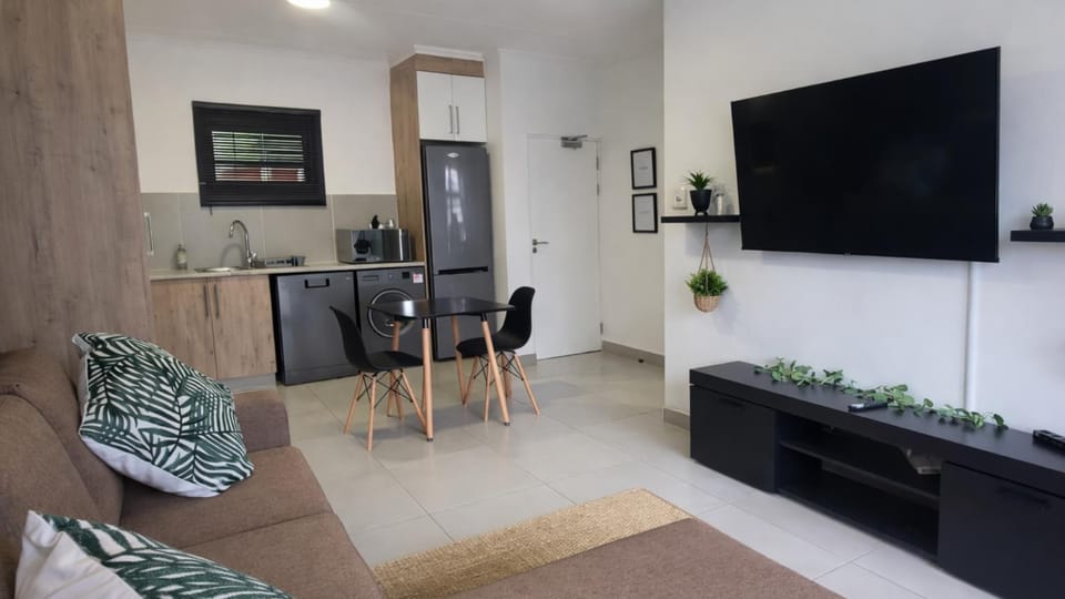 Emerald Haven Apartment in Dolphin Coast