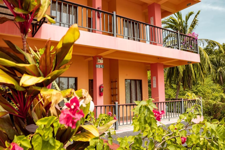 View (from property/room), Balcony/Terrace
