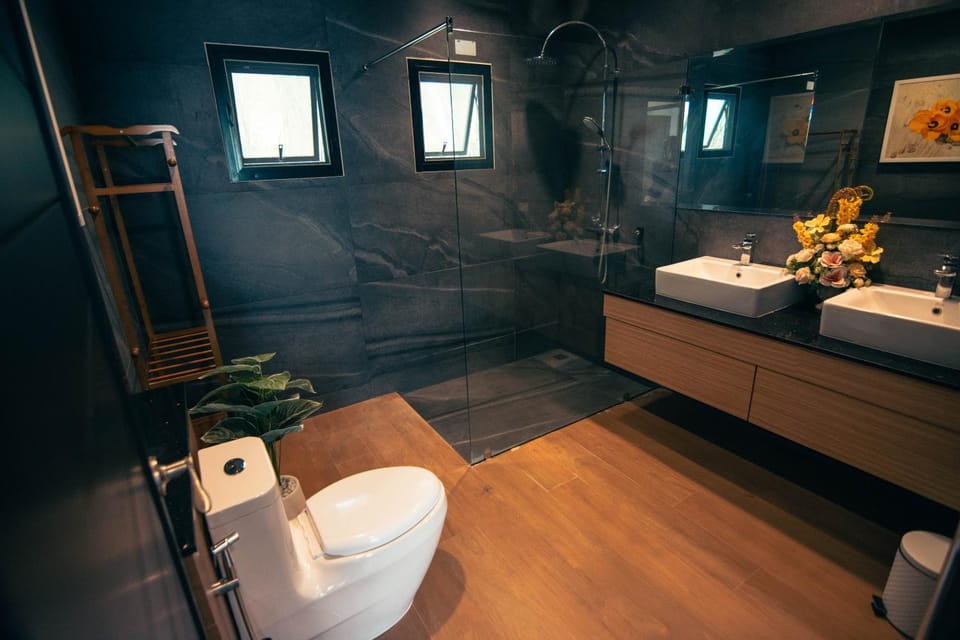 Toilet, Bathroom