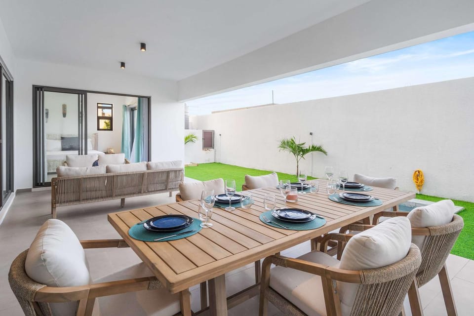 The Palm Nest - New Apartment by Sealodge Mauritius Apartment in Grand Baie