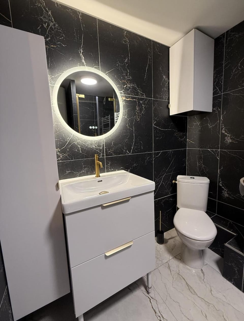 Toilet, Bathroom