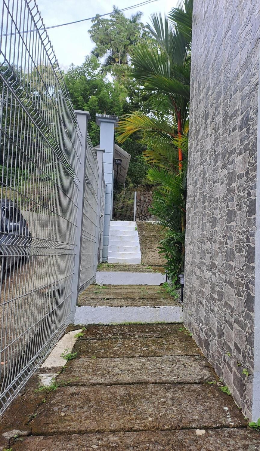 Costa Verde Retreat 1 - Ground Floor Apartment in Quepos