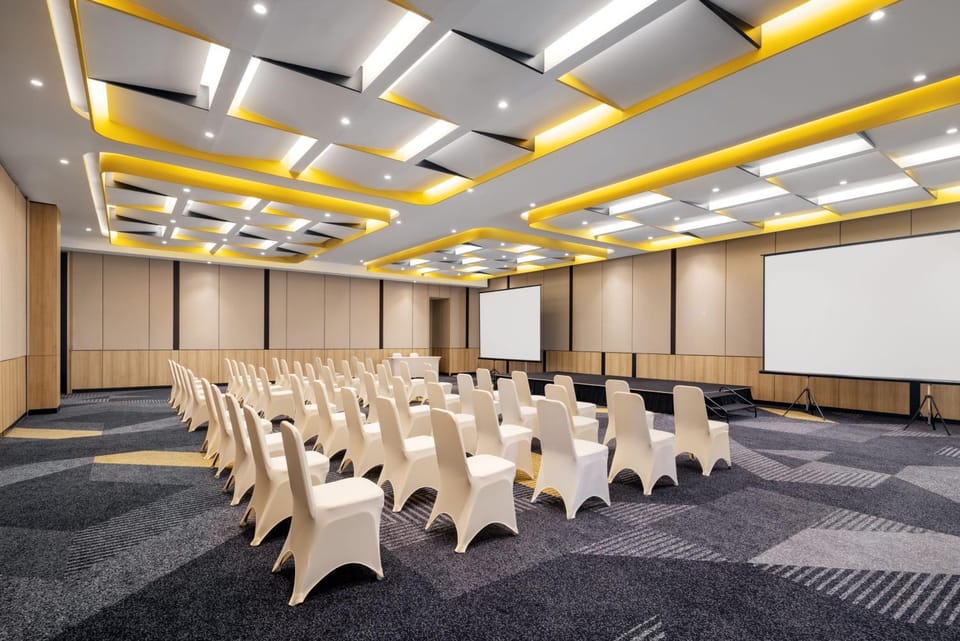 Meeting/conference room
