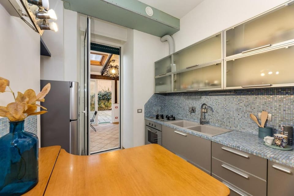 capitan's cabine Cabin in Rome