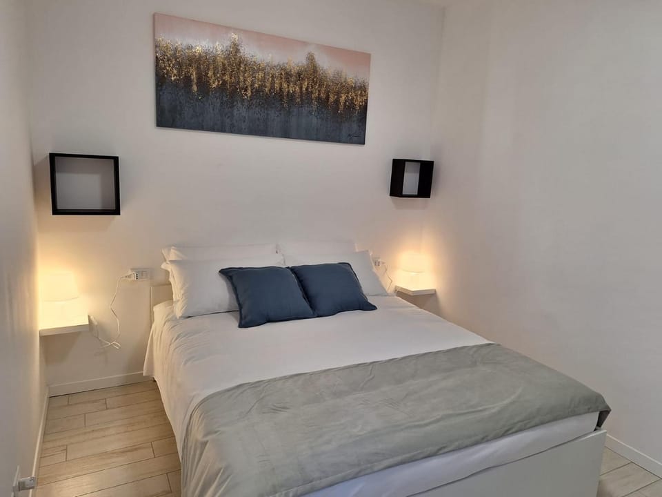 Starlight Apartment by Quokka 360 - In The Surroundings Of Milan Apartment in Lombardy