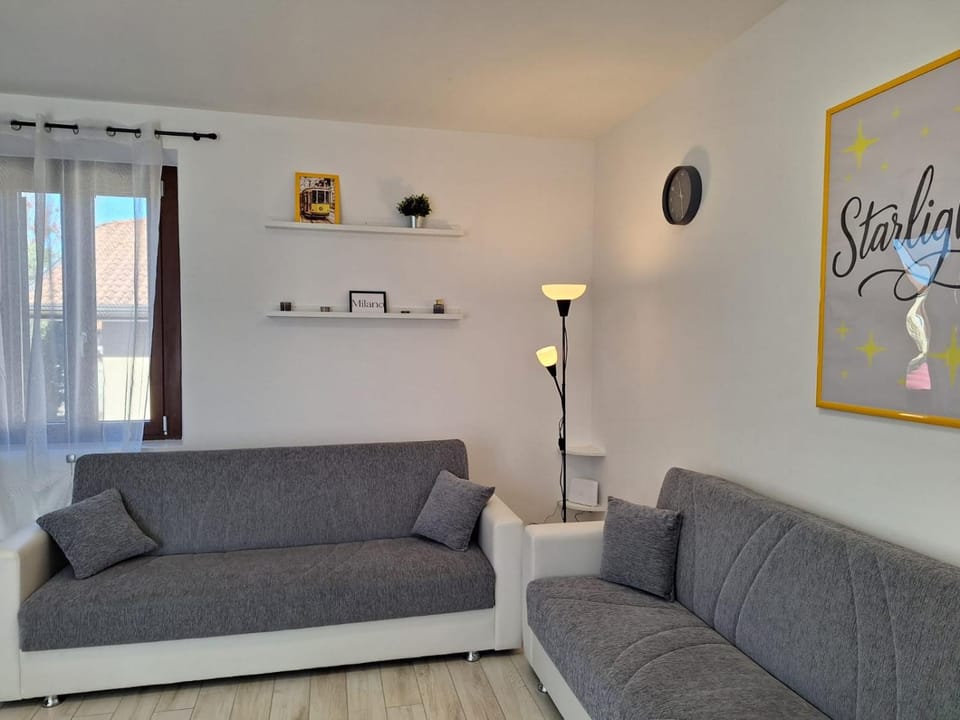 Starlight Apartment by Quokka 360 - In The Surroundings Of Milan Apartment in Lombardy
