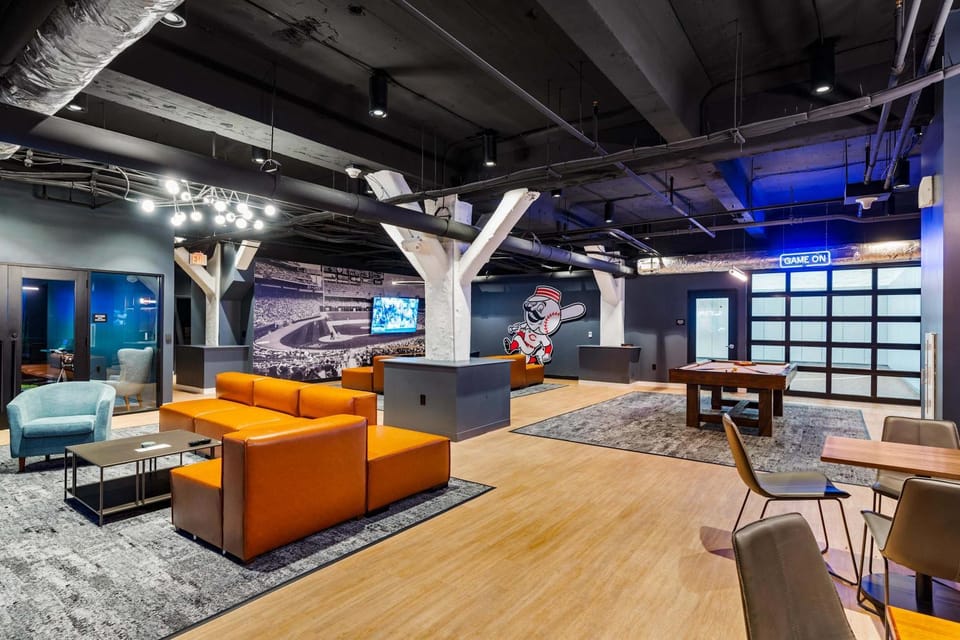 CozySuites at Textile Apartment in Cincinnati