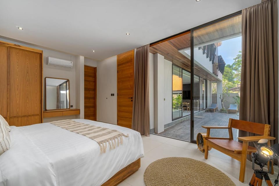 Villa MoonShine - Sanur Beachside Villa in Denpasar