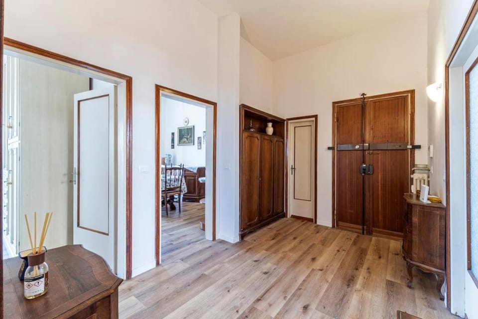 UNYCA - Spacious Florence 3-bedroom Apartment Apartment in Florence