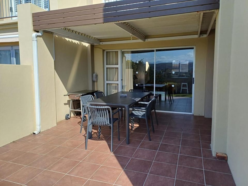 Goose Valley H1 Apartment in Plettenberg Bay