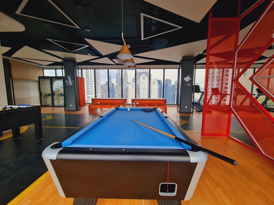 Billiard, Table tennis