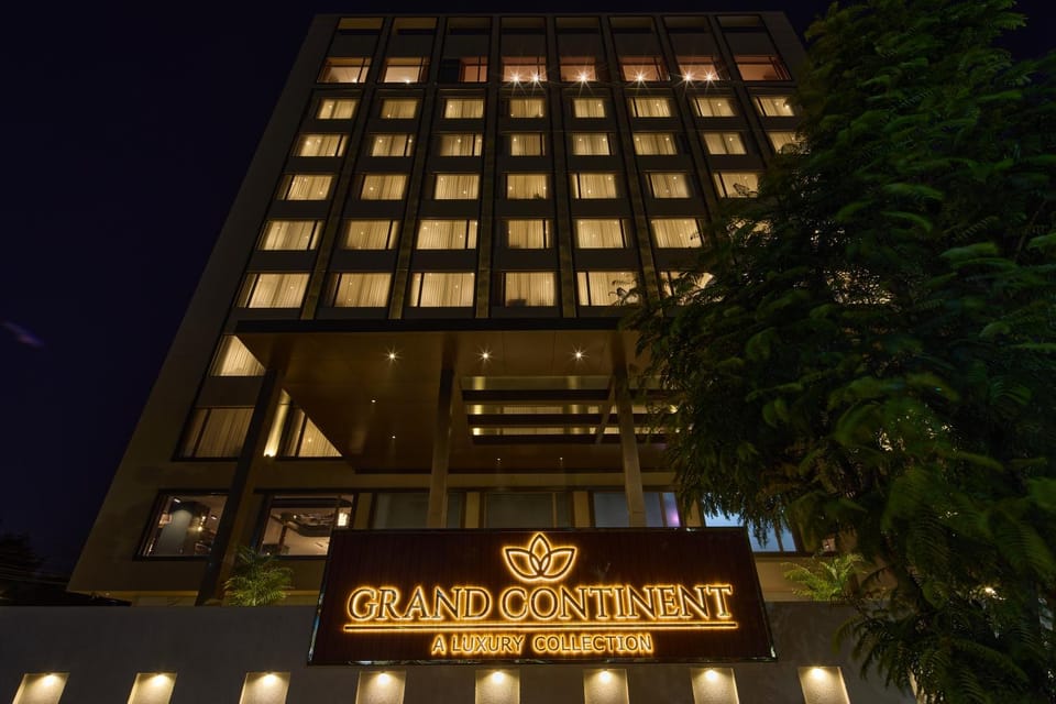 Property building, Night