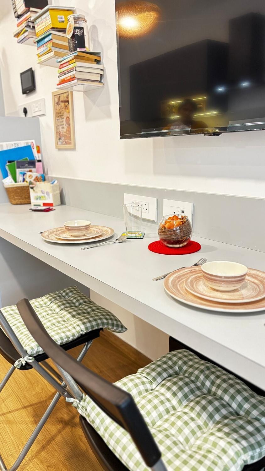 TV and multimedia, Dining area