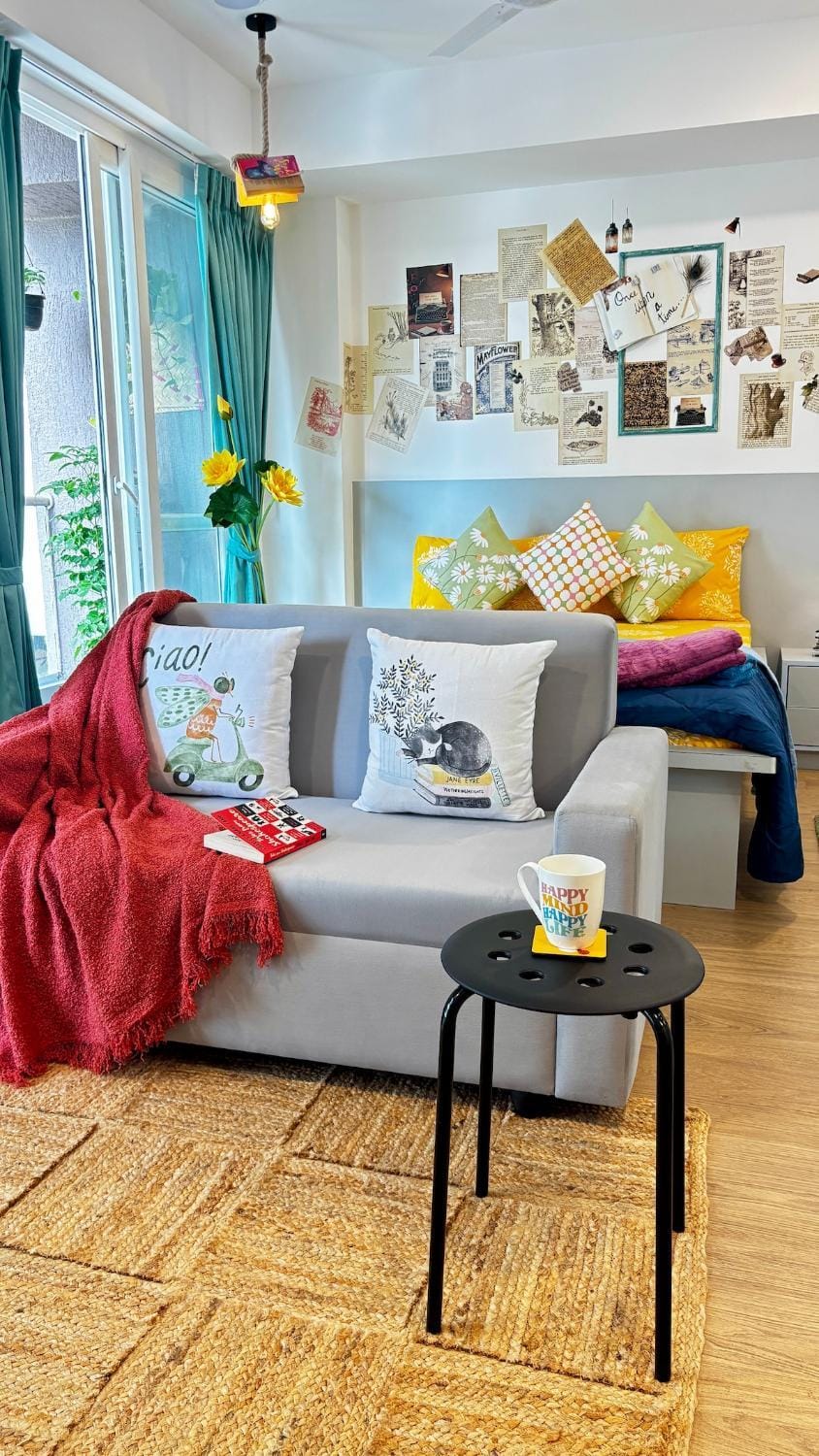 Living room, Bedroom