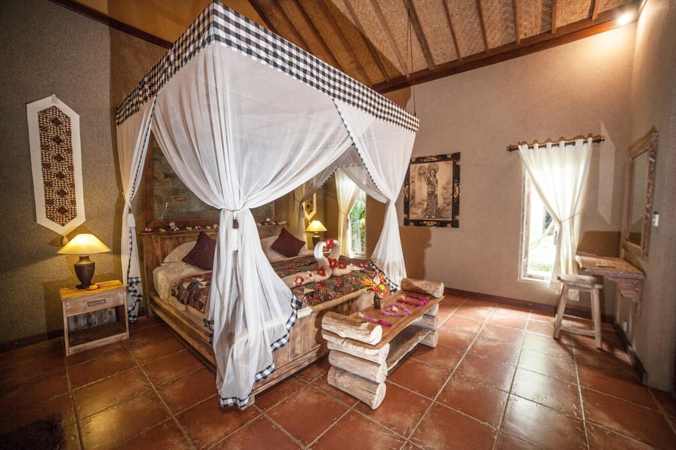 Decorative detail, bunk bed