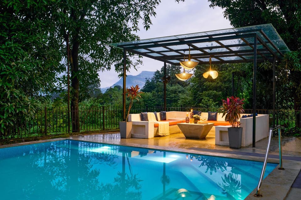Seating area, Pool view, Swimming pool