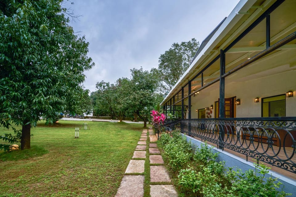 Property building, Spring, Garden, Garden, Garden view