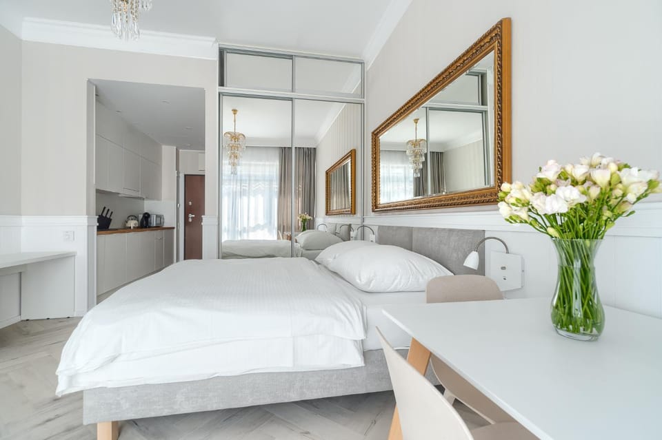 Bed, Kitchen or kitchenette, Photo of the whole room, Bedroom, towels