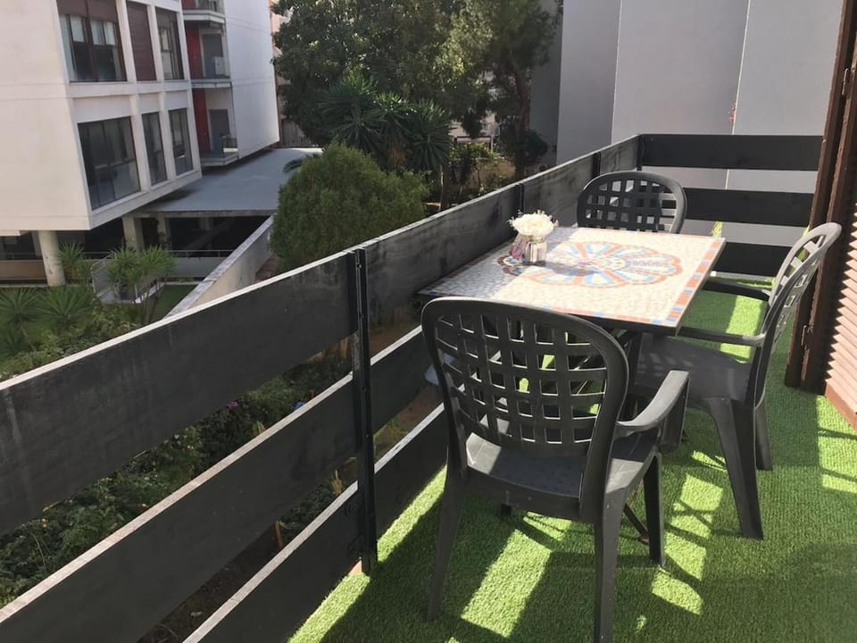View (from property/room), Balcony/Terrace