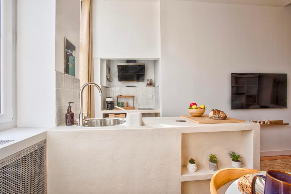 TV and multimedia, Kitchen or kitchenette, Food and drinks, Food, minibar