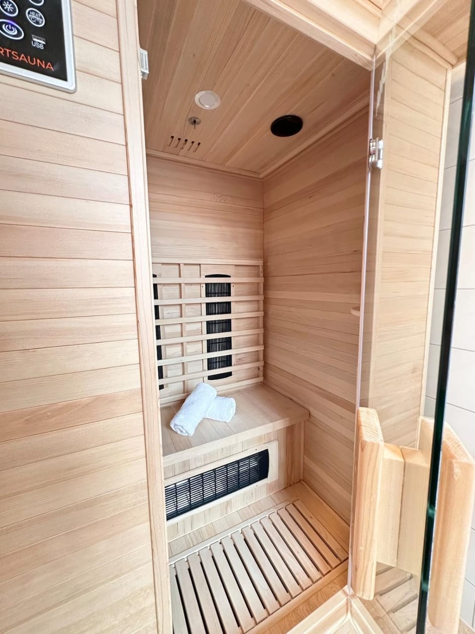 Sauna, Bathroom, towels