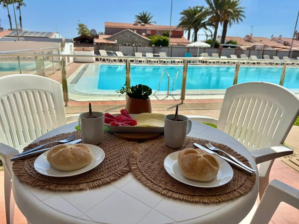 Los Balandros 111 by SunHousesCanarias Apartment in Maspalomas