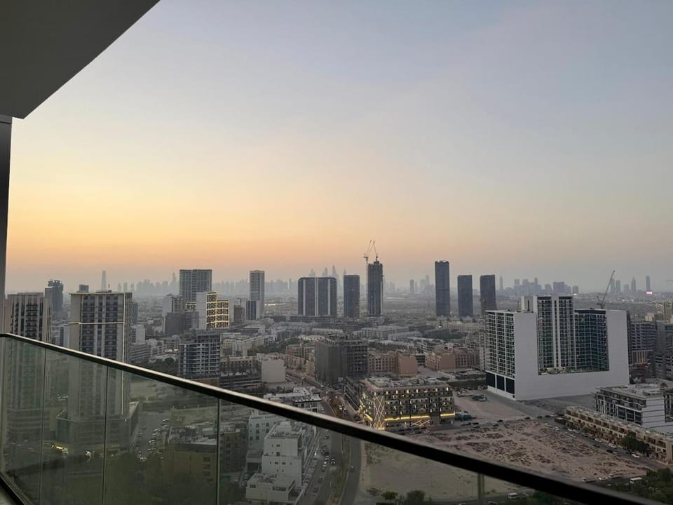 Modern 1BD APT In Binghatti Burj Khalifa Skyline Apartment in Dubai