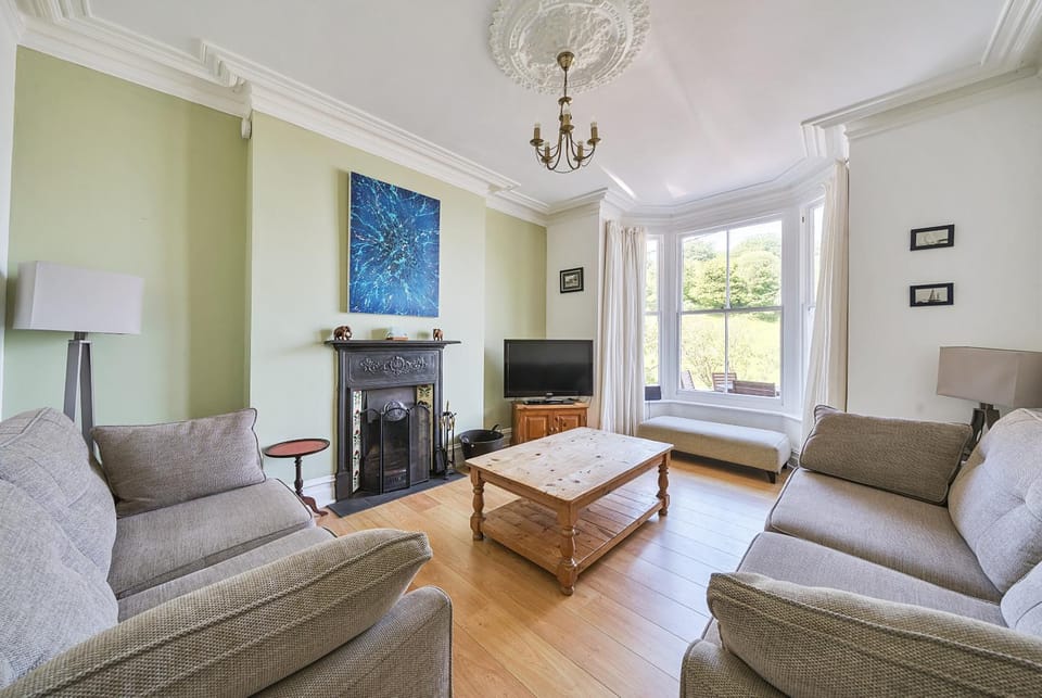 Living room, Sea view